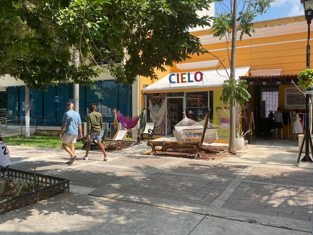 CIELO storefront in the Paseo Montejo area, with hammocks displayed outside.