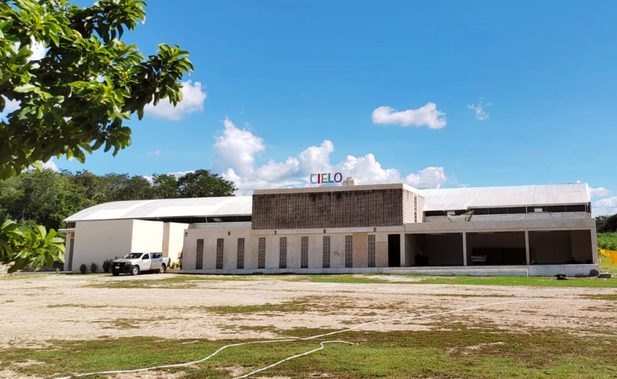 Exterior view of the CIELO facilities in Teabo, Yucatán.
